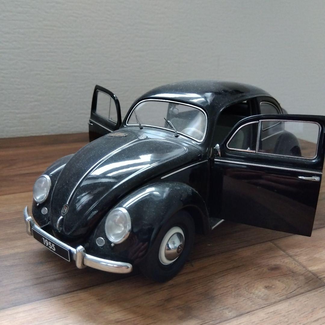 フォルクスワーゲン　ビートル　ミニカー　1/18