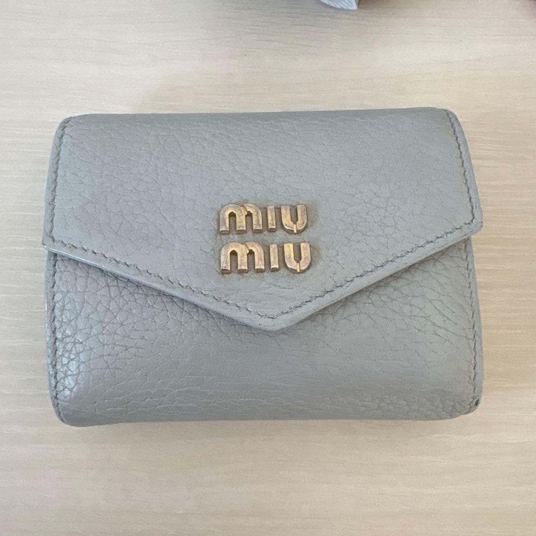 MIUMIU 三つ折り財布　ブルー