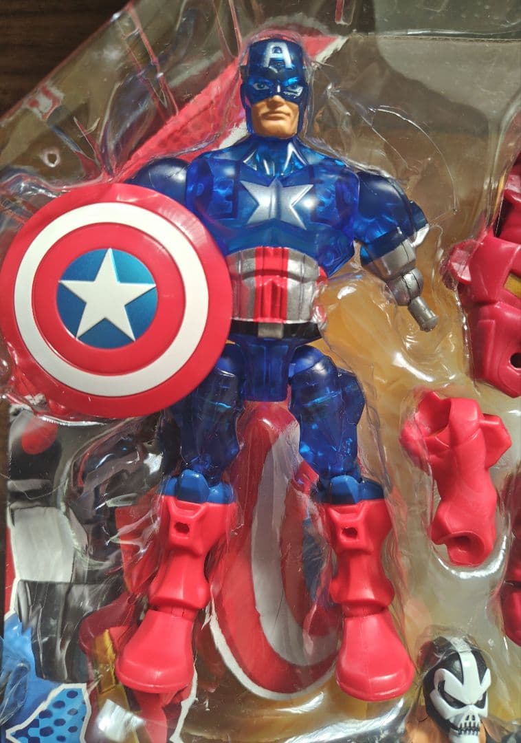 マーベルスーパーヒーローマッシャーズ５体セット　ブラックパンサー・クロスボーンズ