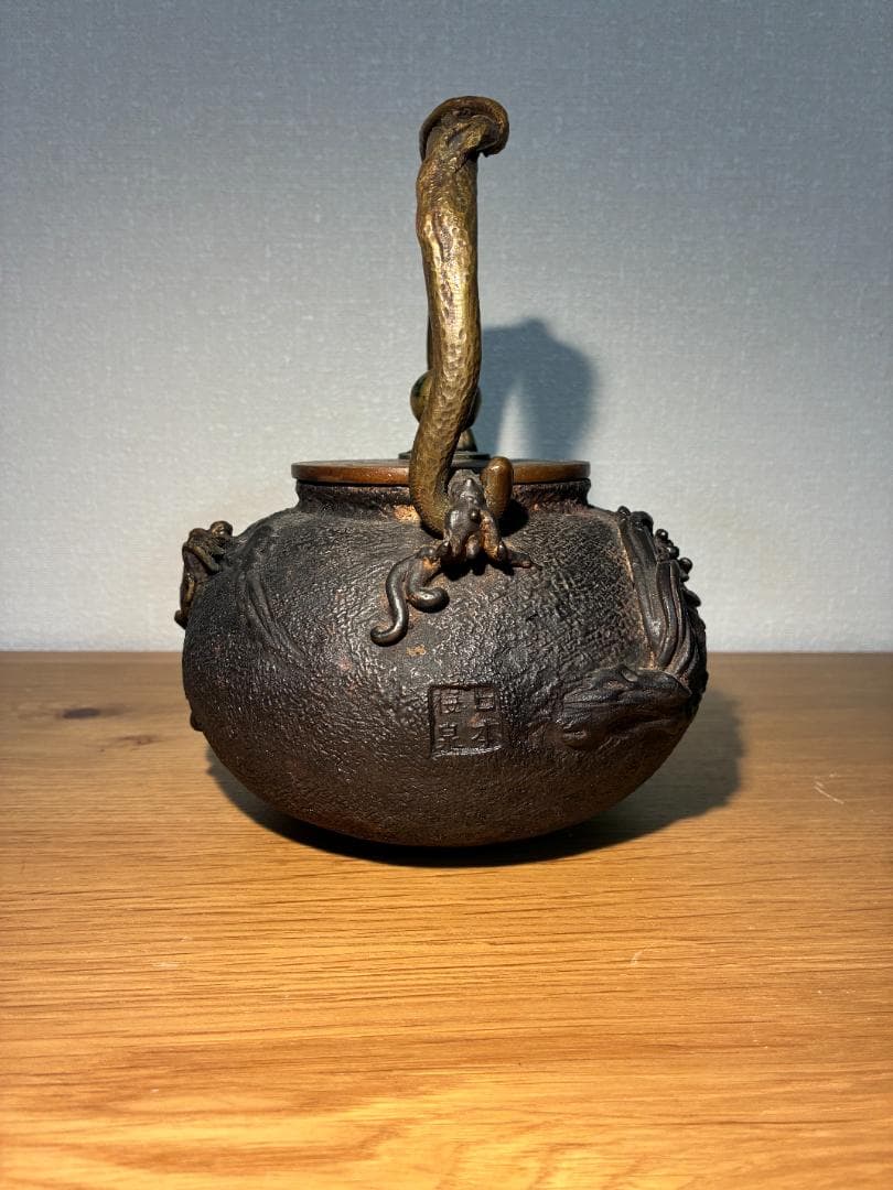 016 【希少】龍文堂 亀文堂 伝統工芸品 鉄瓶 カニ 蟹図