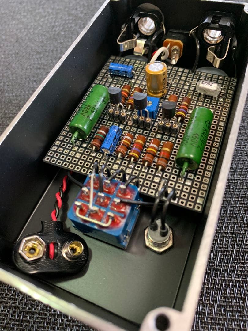 EarthQuaker Devices Black Ash クローン