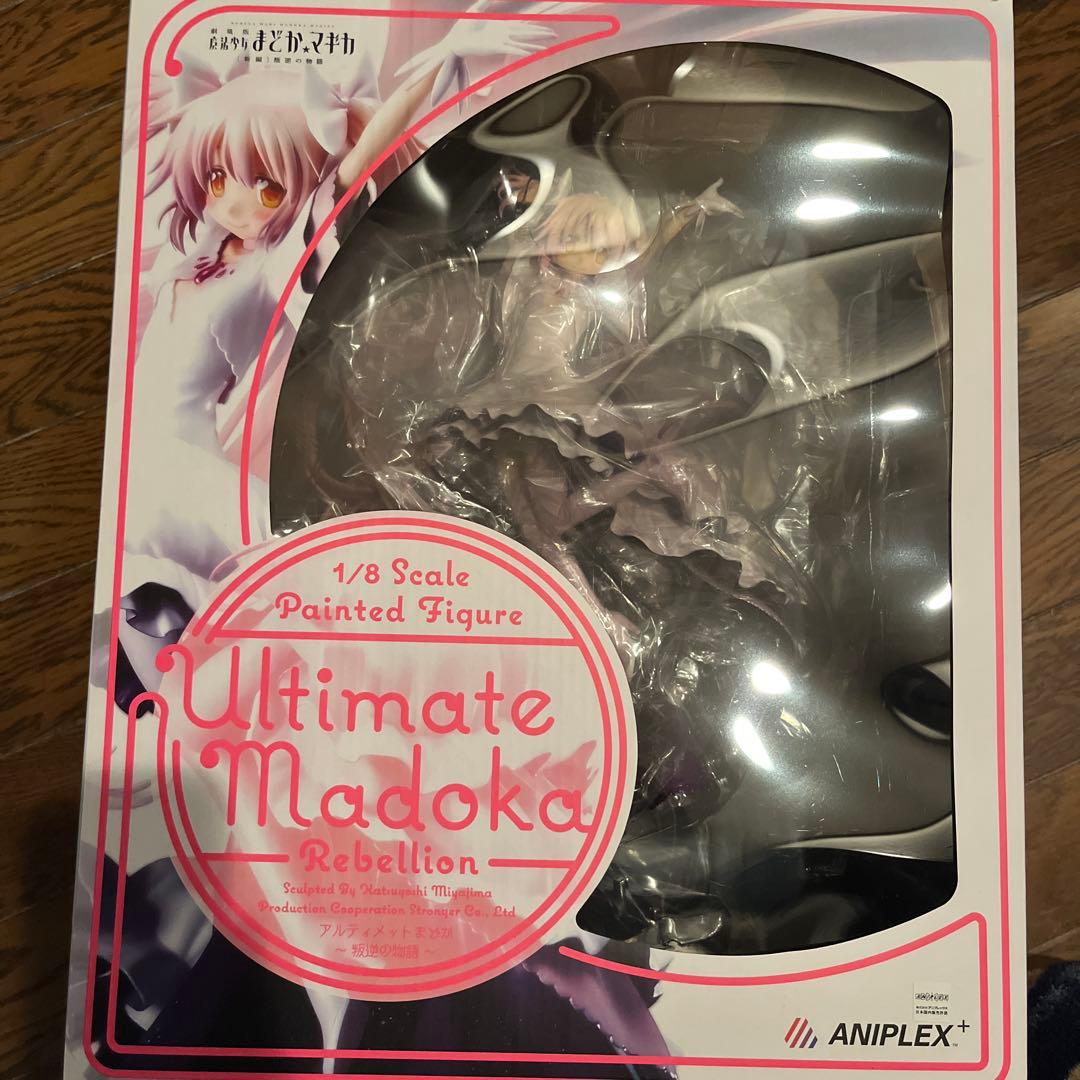 悪魔ほむら アルティメットまどか 1/8スケールフィギュア