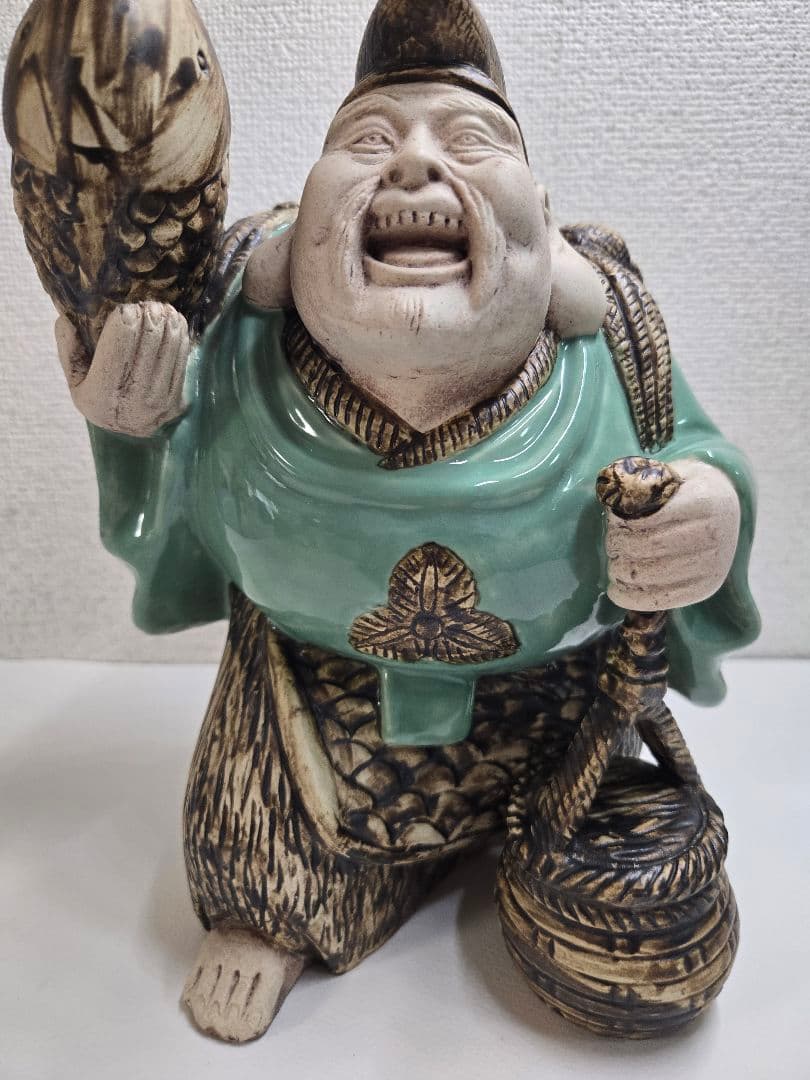 鯛持恵比寿　美術工芸　青磁　陶磁器　最終値下げ