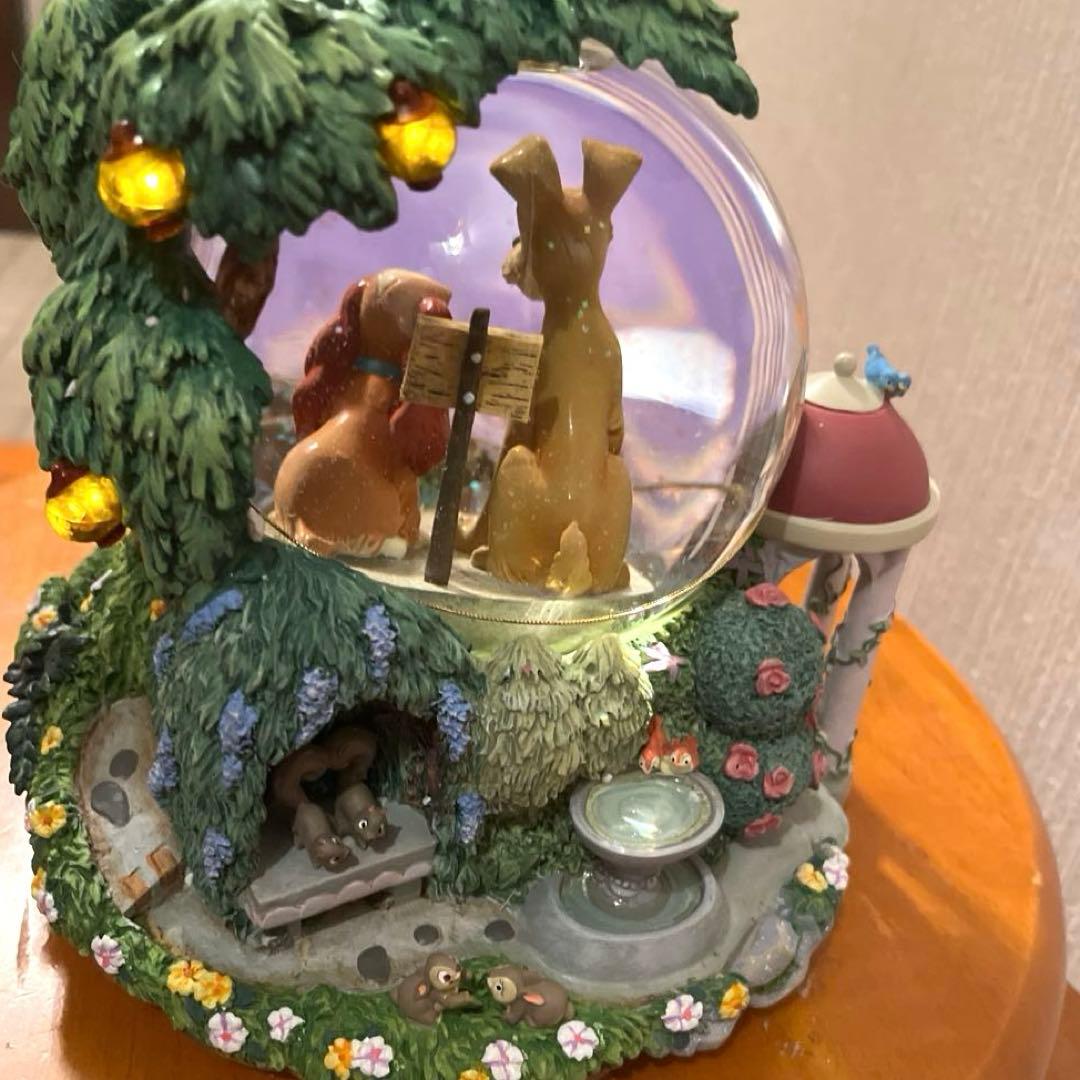 ディズニーストア　わんわん物語Lady&Trumpスノーグローブ　オルゴール付き