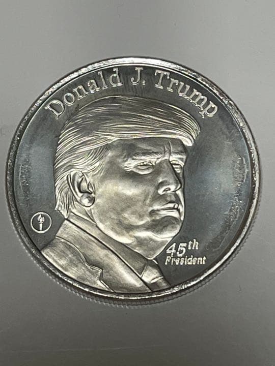 トランプ