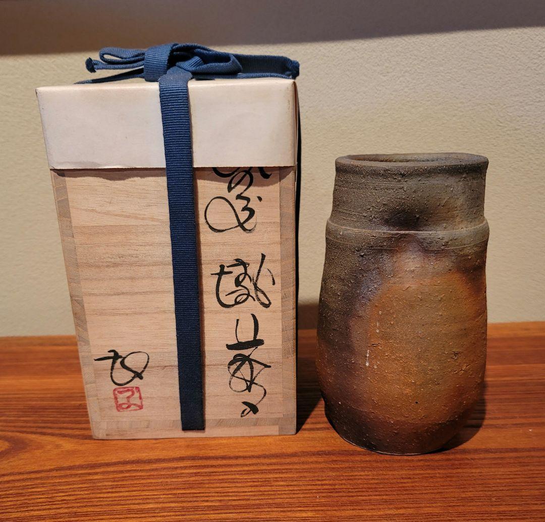 掛け花入れ