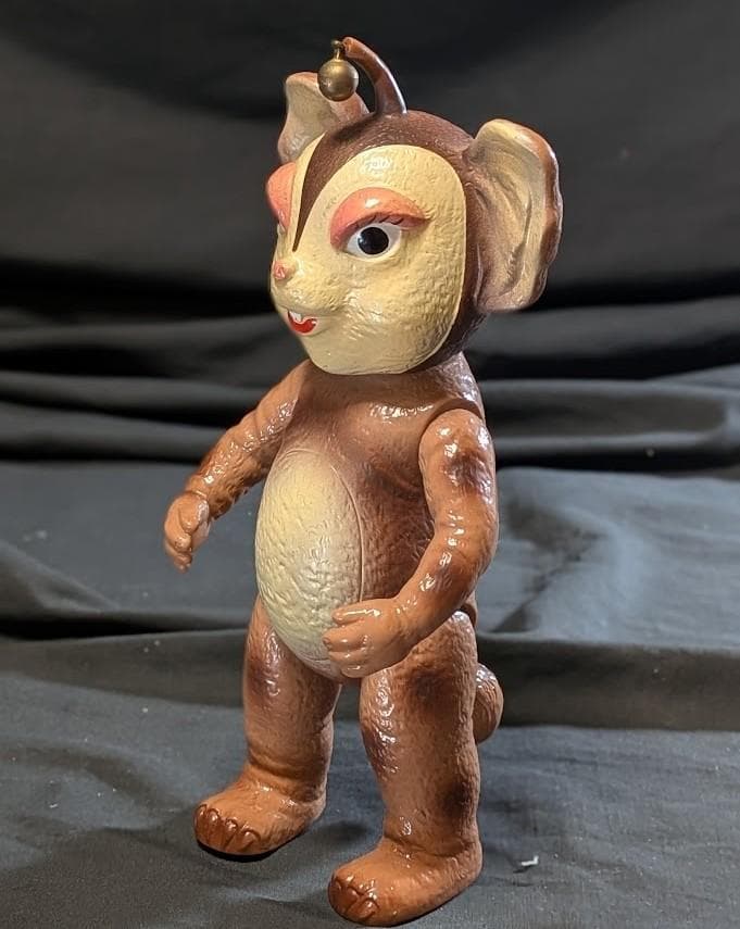 チャメゴン「快獣 ブースカ」登場快獣（イヌクマ）ソフビフィギュア