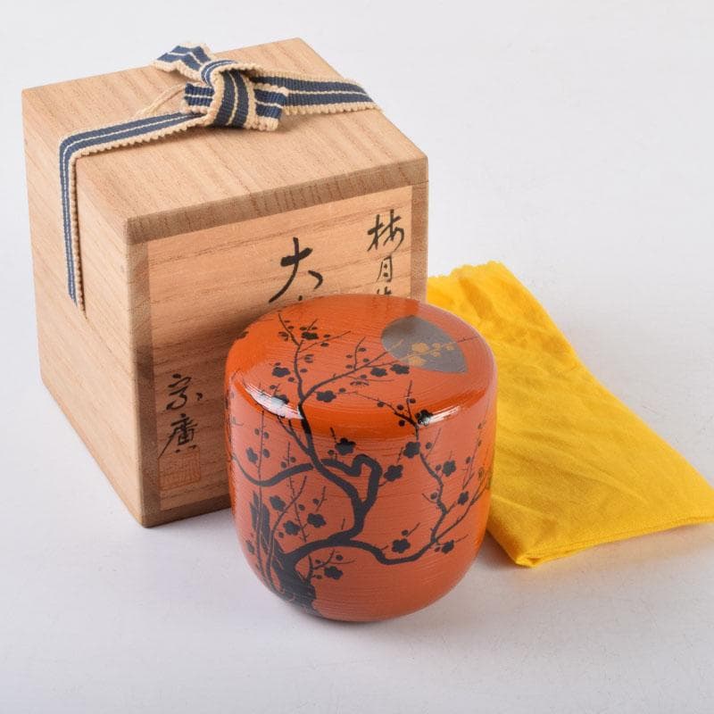 茶道具　山中塗　道場宗廣作　朱刷毛目　梅月蒔絵　大棗　共箱　V　9038