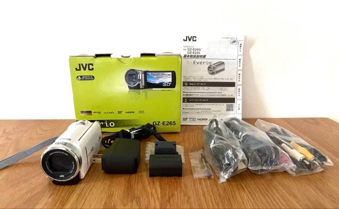 ★JVC GZ-E265 ビデオカメラ