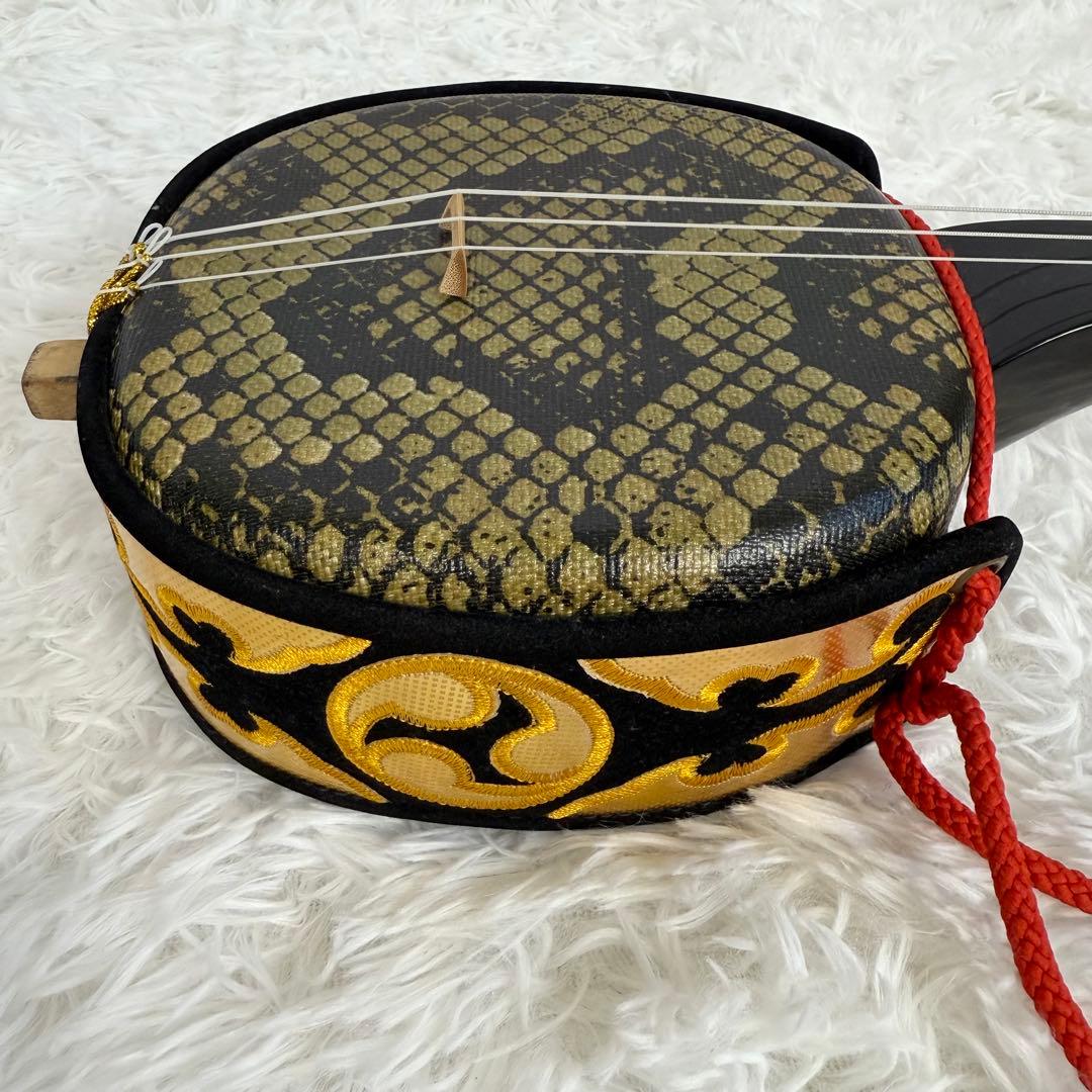 「美品」沖縄三線　蛇皮　合皮　ソフトケース付　初心者　三味線