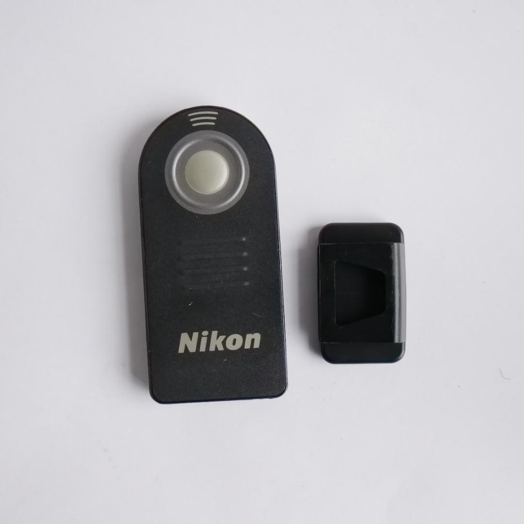 ニコン Nikon D700 ボディ FX デジタル一眼レフ 付属品多数 美品
