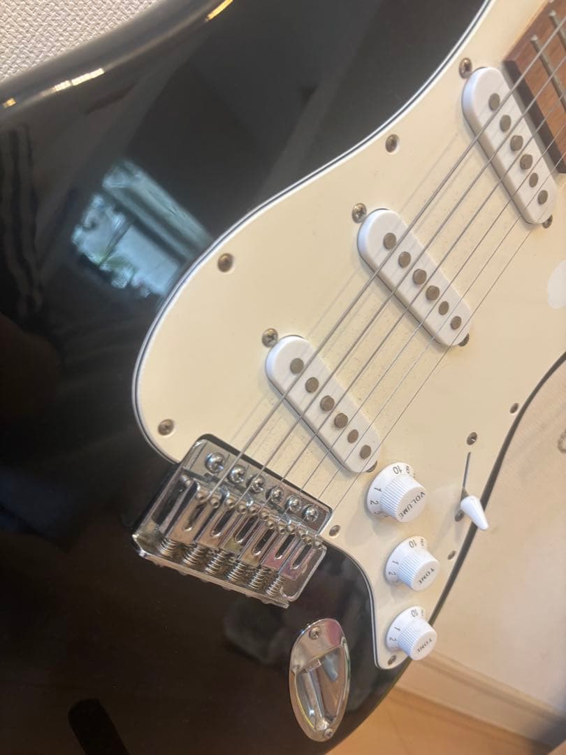 ブラックエレキギター シングルコイル
