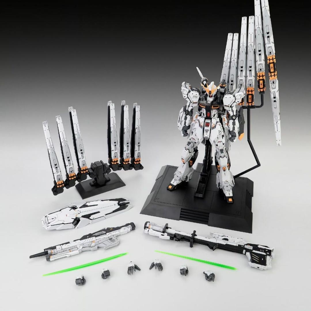 1/100 CMM-V ダブルファンネル付き プラモデル