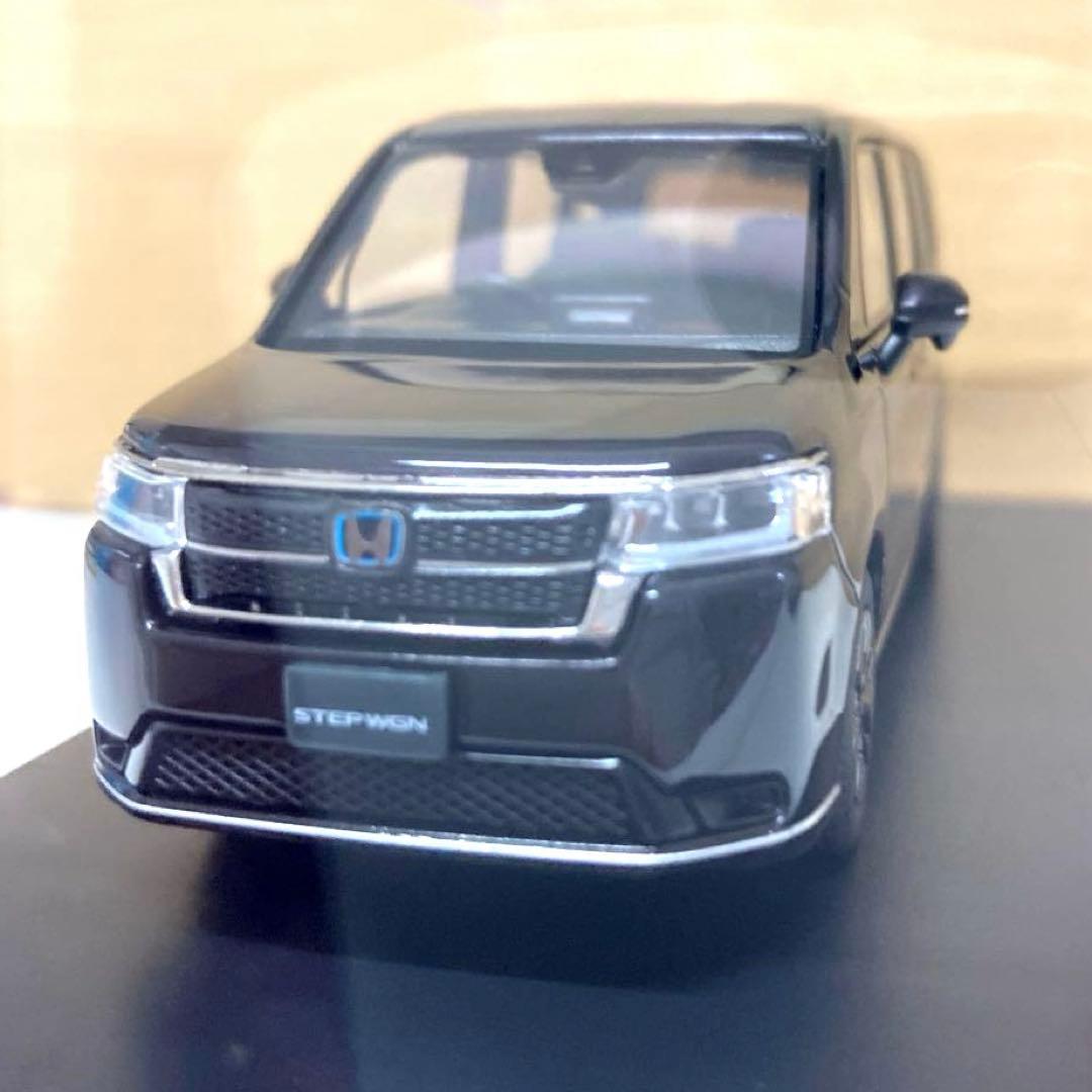 1/43 ステップワゴン　スパーダ　ミニカー　ホンダ　STEPWGN rp8 黒