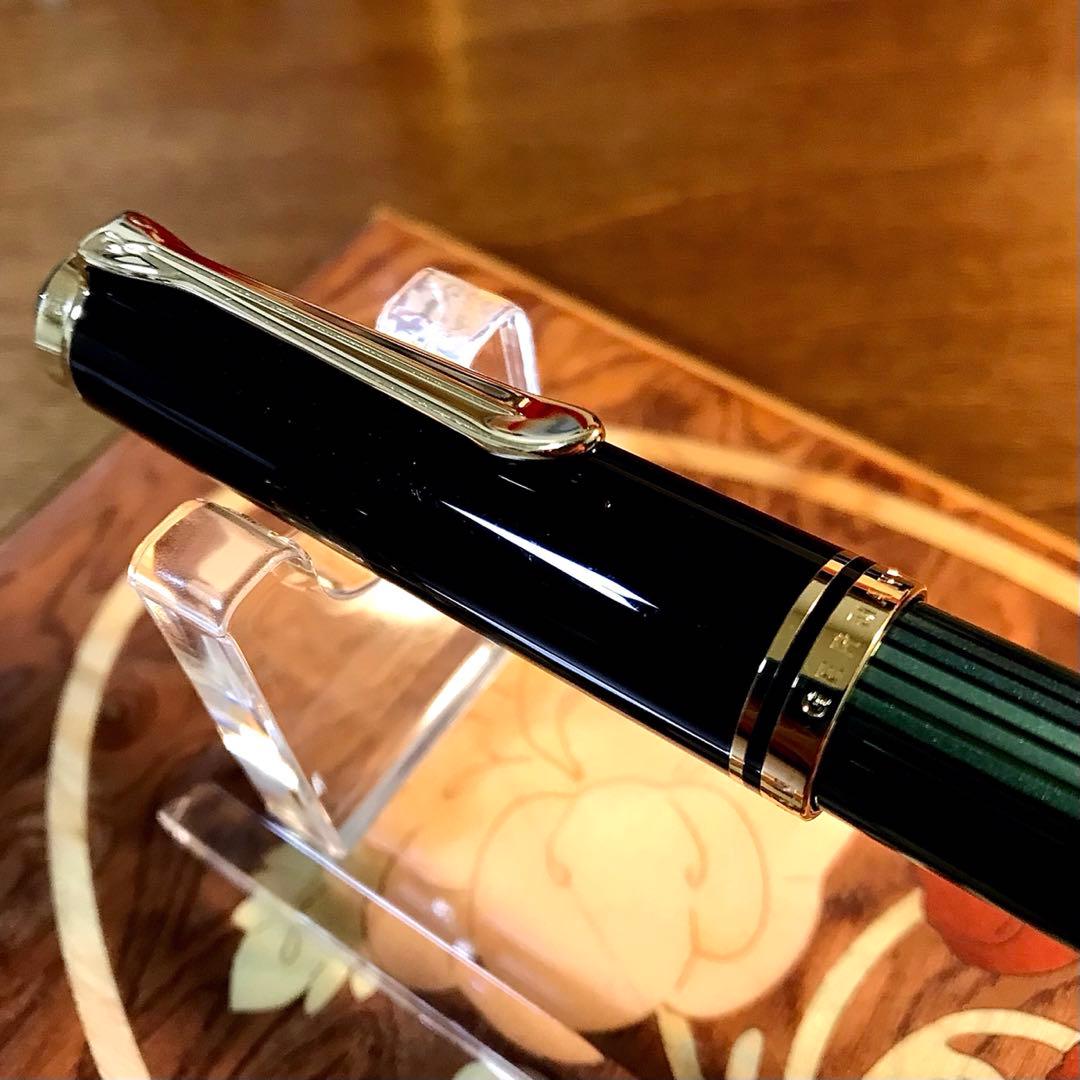 ☆ほぼ新品☆素晴らしいペリカン万年筆M600グリーン縞（Ｆ)☆書き味抜群
