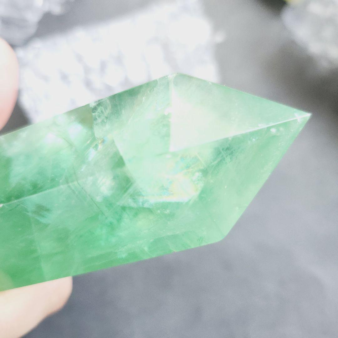 【一点物】 虹入り✨ フローライト 蛍石  六角柱 ポイント ✩.*˚