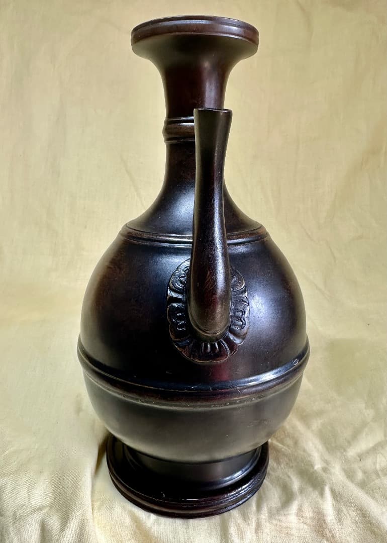 銅製・古ギリシャ型酒壺・精工華麗彫刻