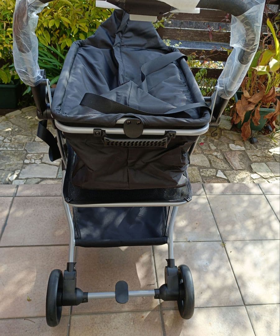 ショッピングカ―ト　キャンプ場での荷物移動にも最適