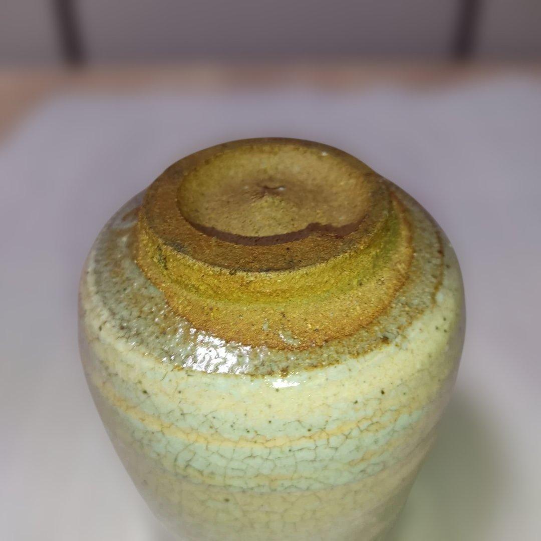 陶器の湯のみ