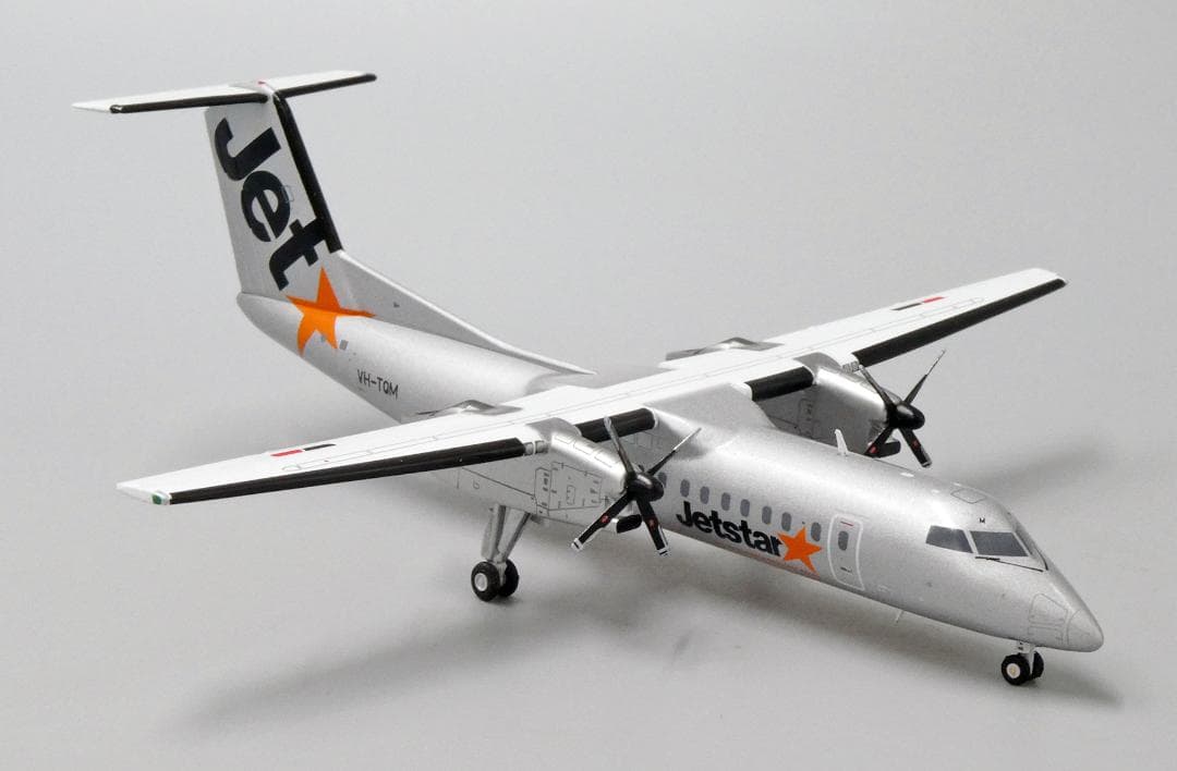 ジェットスター Dash8-Q300 VH-TQM 1/200