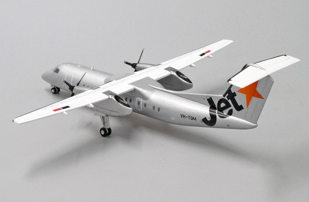 ジェットスター Dash8-Q300 VH-TQM 1/200