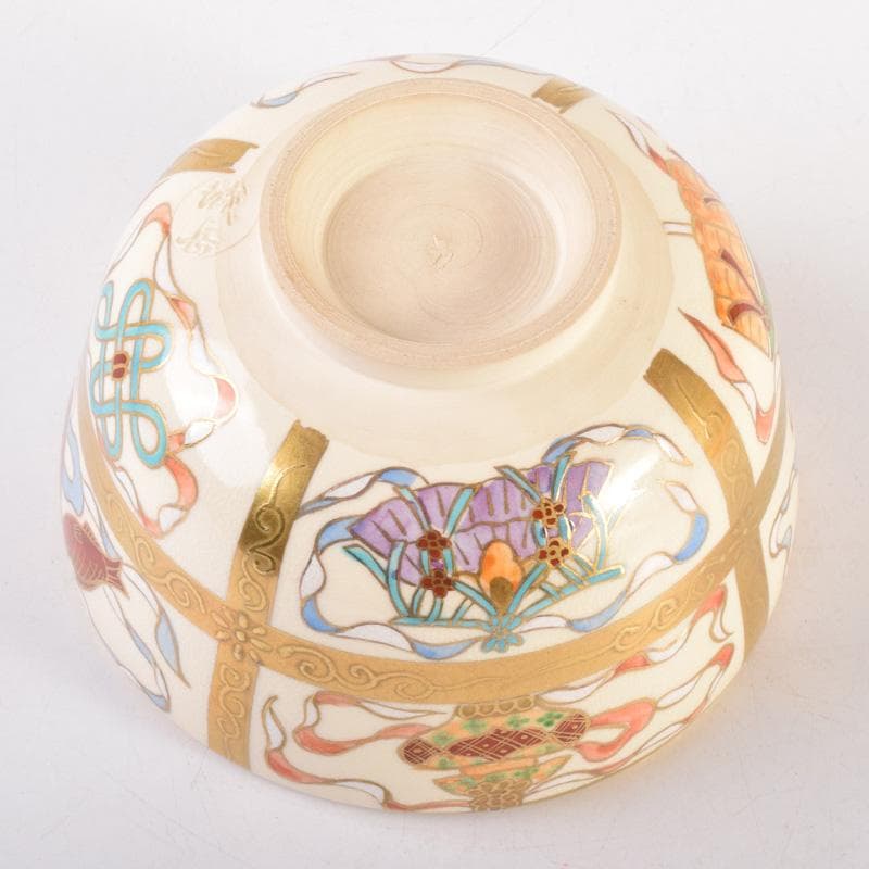 茶道具　京焼　鳴滝窯　橋本城岳作　色絵金彩　八宝文　茶碗　共箱　V　7194