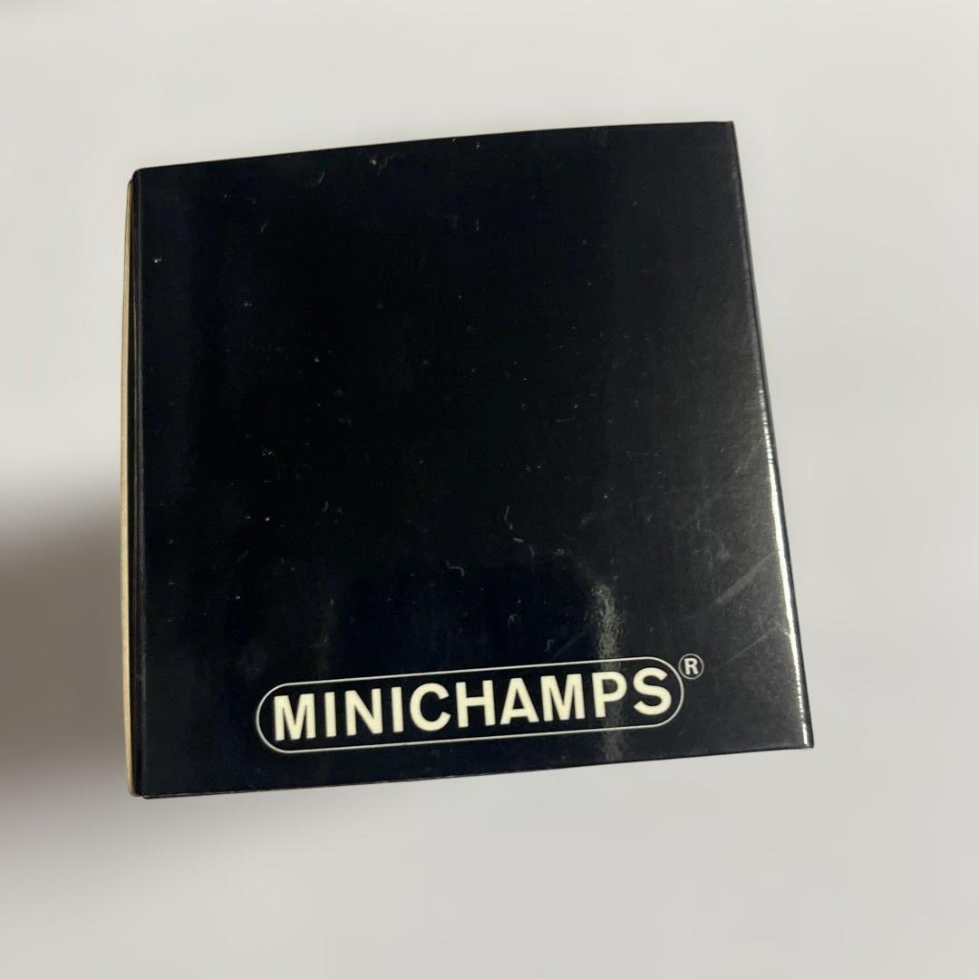MINICHAMPS Porsche 911 Targa 1977 オレンジ