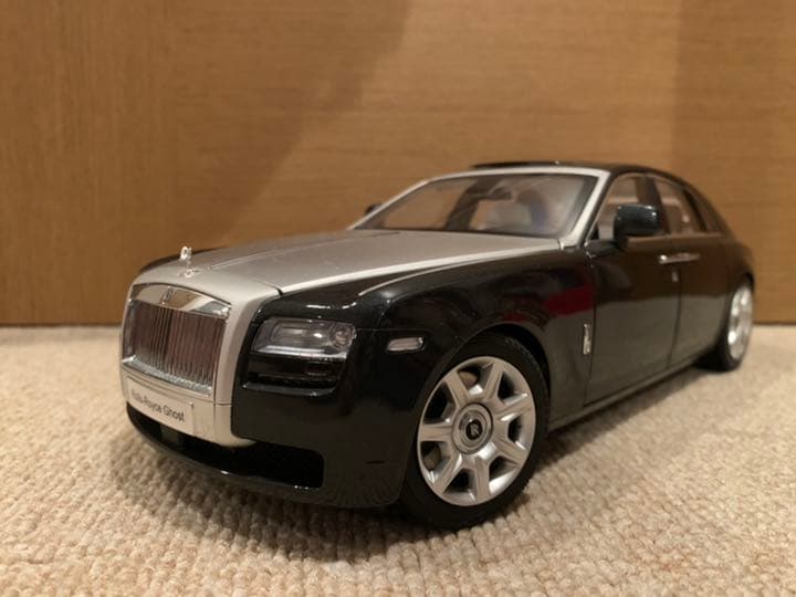 ミニカー 1/18 ロールスロイス ゴースト 京商
