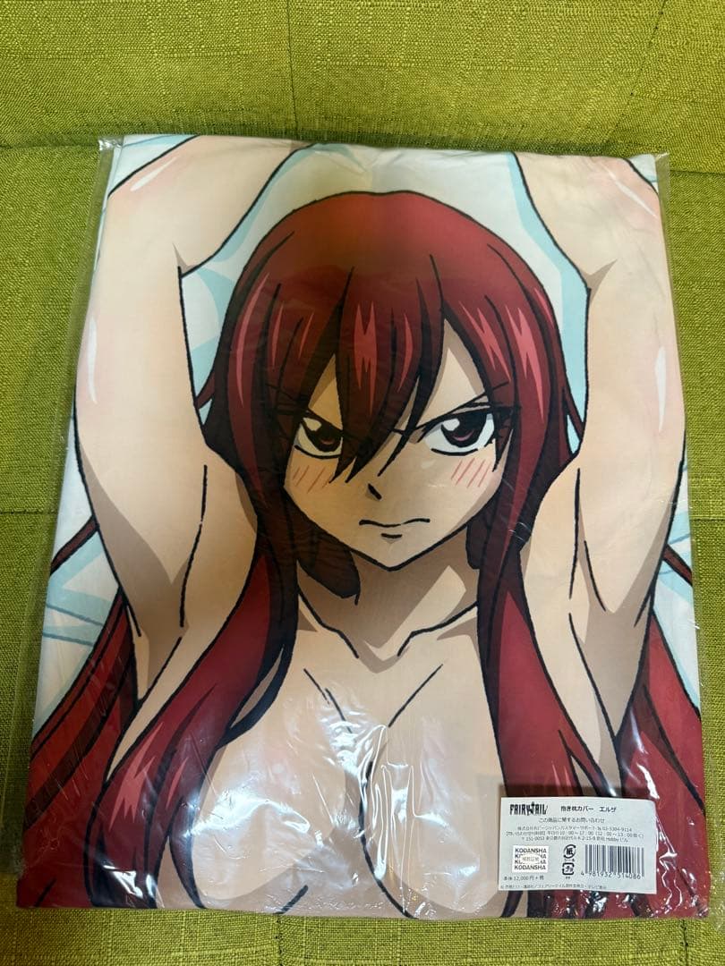 【未開封】フェアリーテイル　エルザ　抱き枕カバー