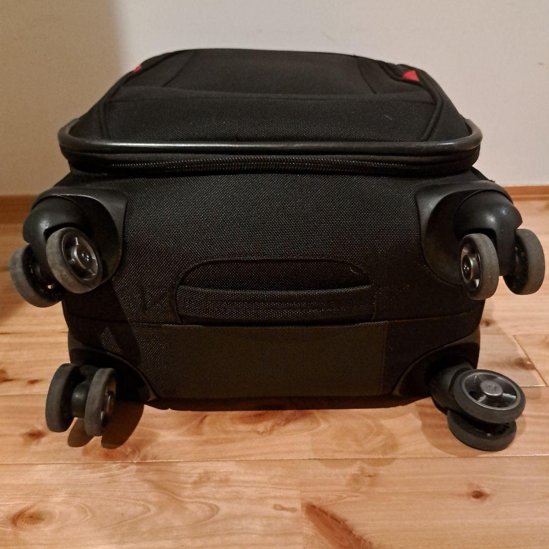 Samsonite サムソナイト キャリーバッグ 4輪 ビジネス 旅行 出張 黒