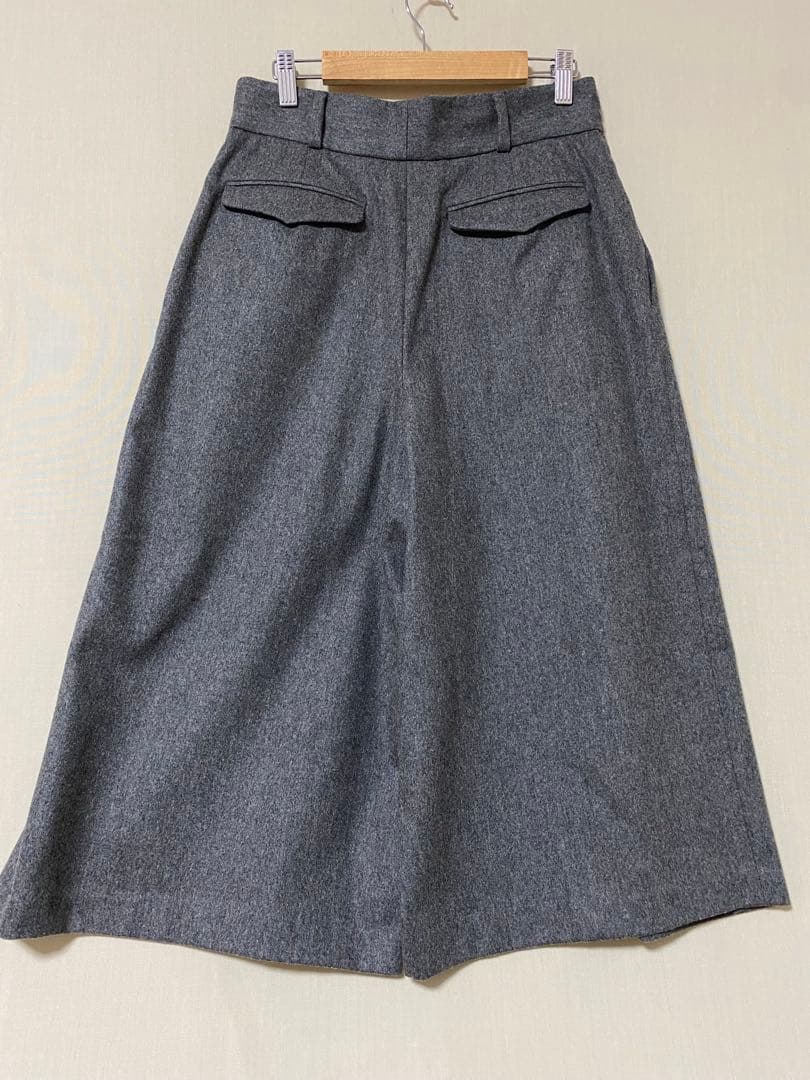 MARGARET HOWELL FOX BROTHERS ウール　ガウチョパンツ