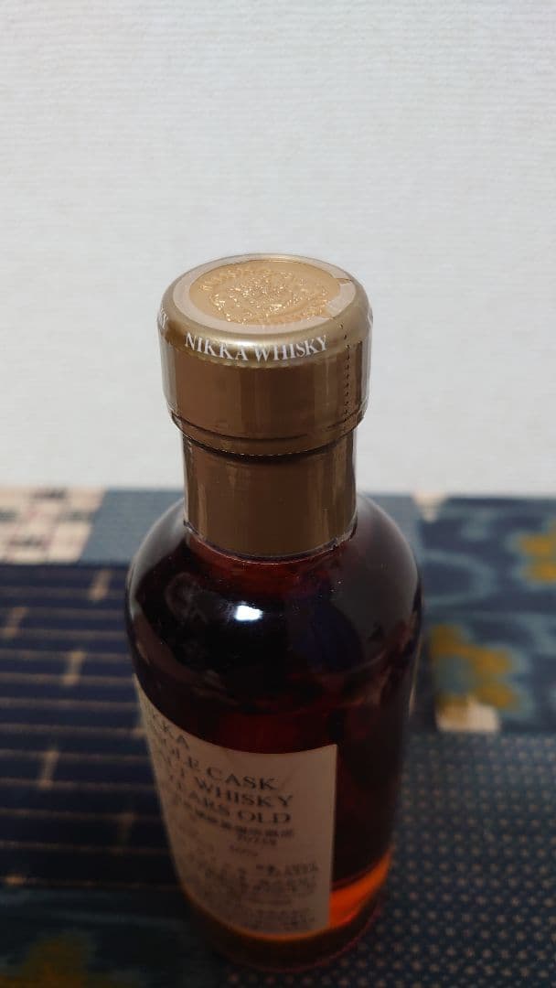ニッカウイスキー　 25年ウイスキー 180ml　仙台蒸溜所限定品