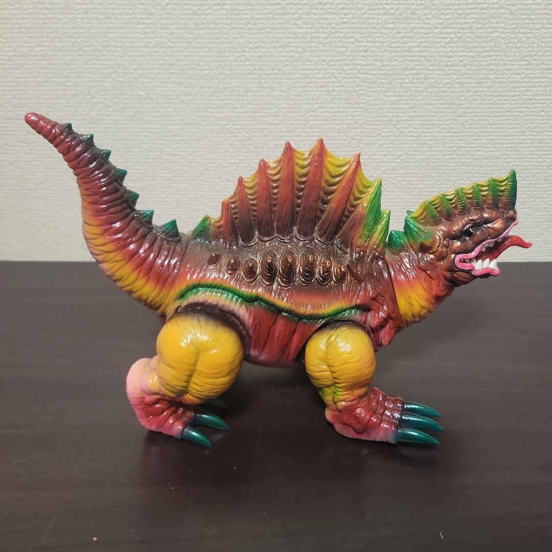 楳図かずお ウルトラマン 二次元怪獣 ガヴァドン ミニガヴァドン ソフビ