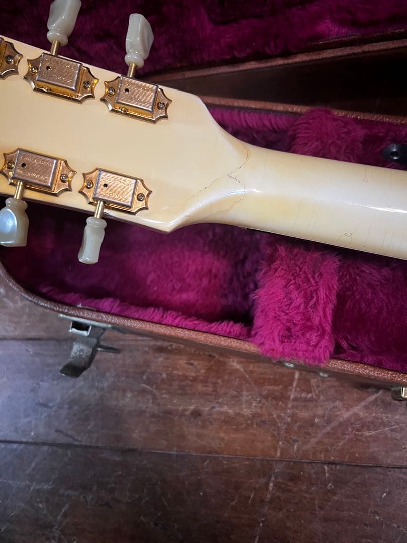 ギブソン　Les Paul Studio
