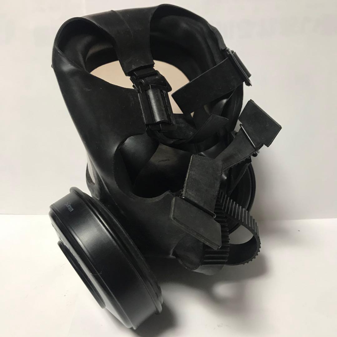 米軍　USNガスマスク&バック&曇り止め用缶計3個セット