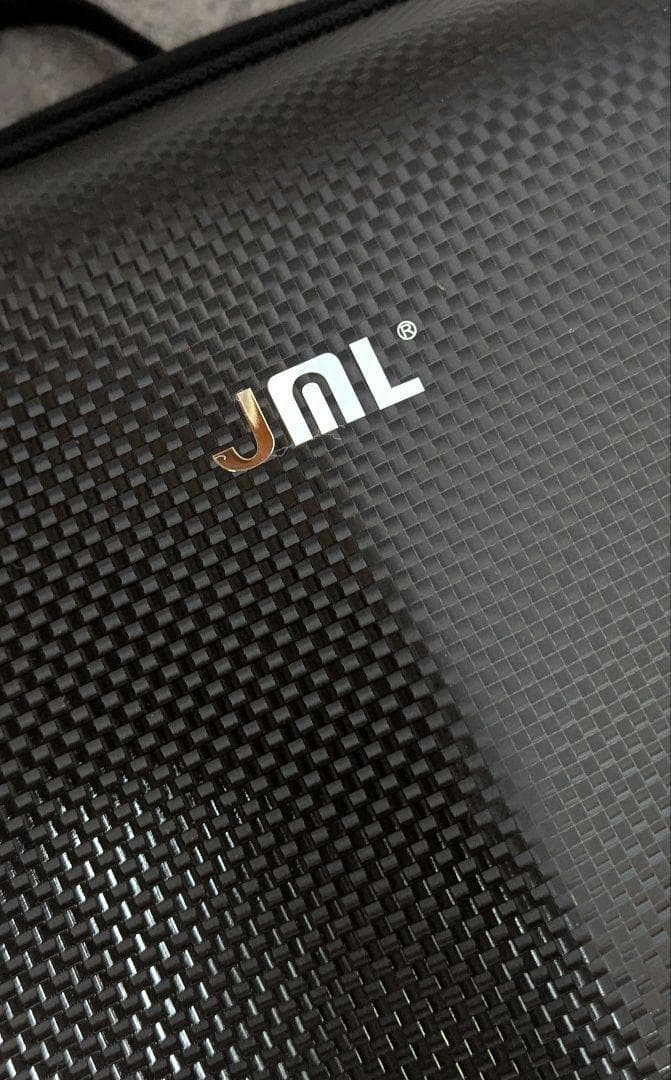 JML バイオリンケース　シェル構造バックパック型　カーボンブラックカラー