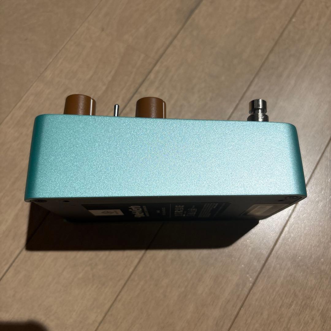 UAFX Del-Verb ギターエフェクター