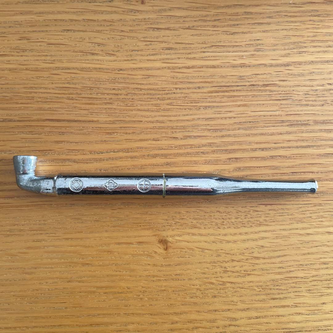 煙管　パイプ　銀色