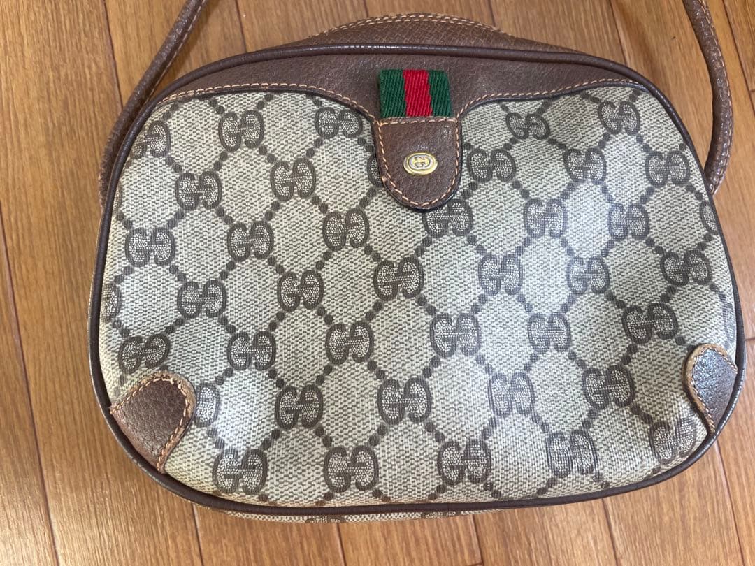 グッチ