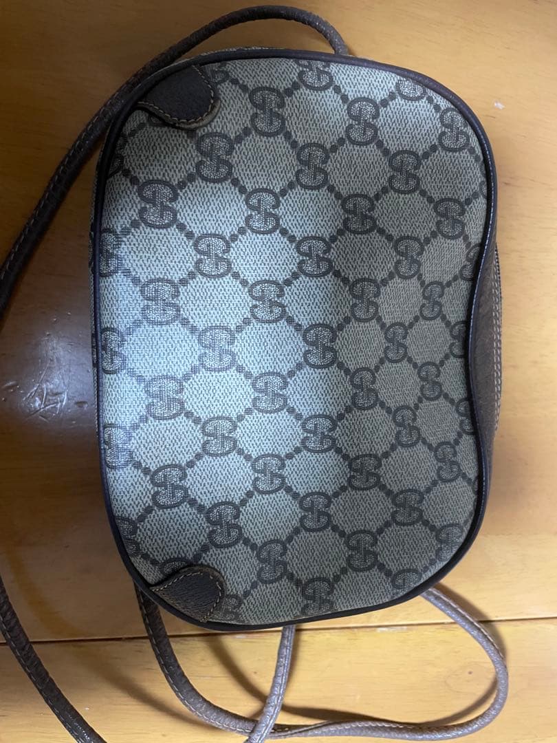 グッチ