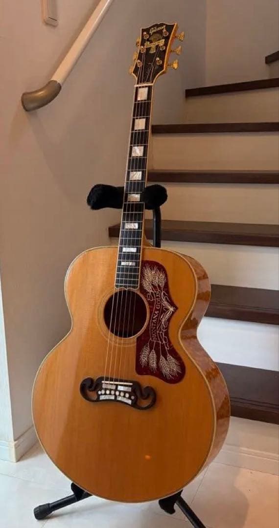 Gibson CustomShop MONTANAGOLD ギブソン　アコギ