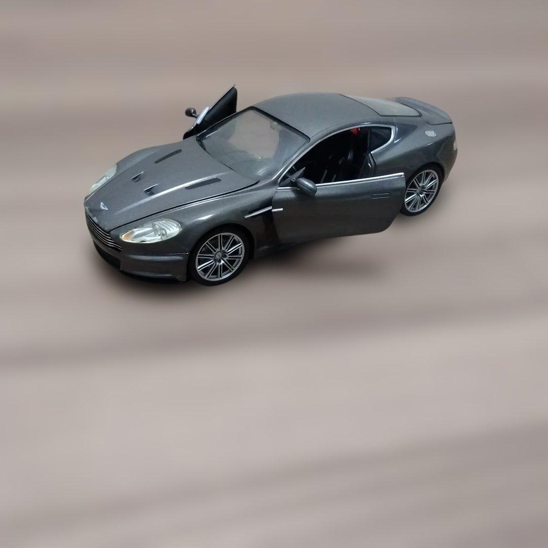 AstonMartin BOND DBS 1；18 アストンマーティン