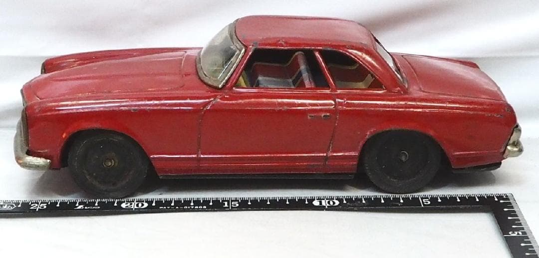 旭玩具メルセデスベンツ230SL赤ホイルキャップ欠tinブリキtoy car箱無