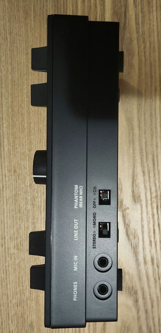 【送料込】Roland VT-4 ボイストランスフォーマー 箱付き【匿名配送】