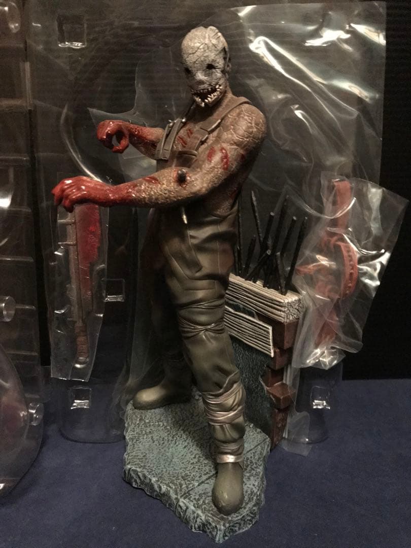 コトブキヤ DEAD BY DAYLIGHT トラッパー フィギュア