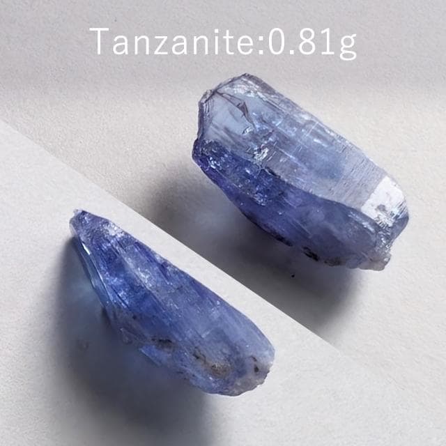0.81g　タンザナイト　憧れの多色性　鉱物標本　ゾイサイト　原石