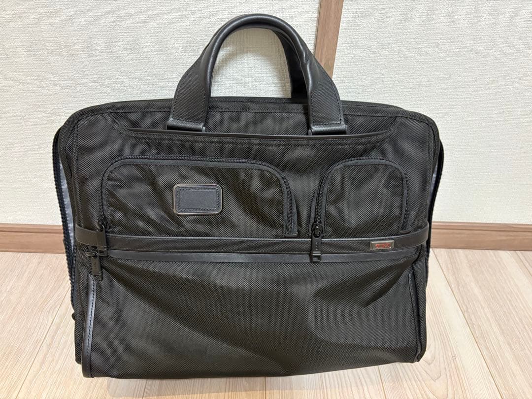 TUMI 黒 ビジネスバッグ