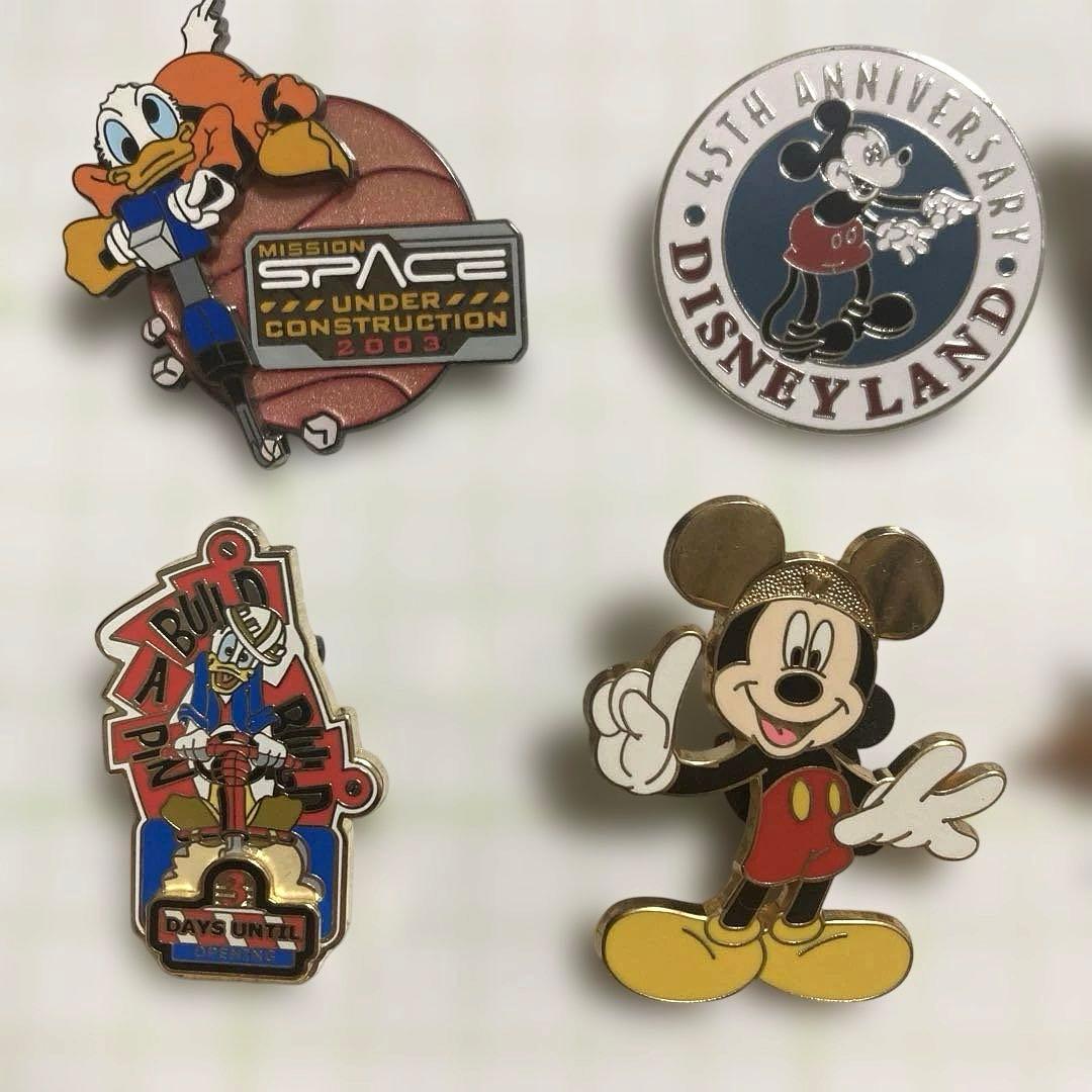 ディズニー　ピンバッジ　17点