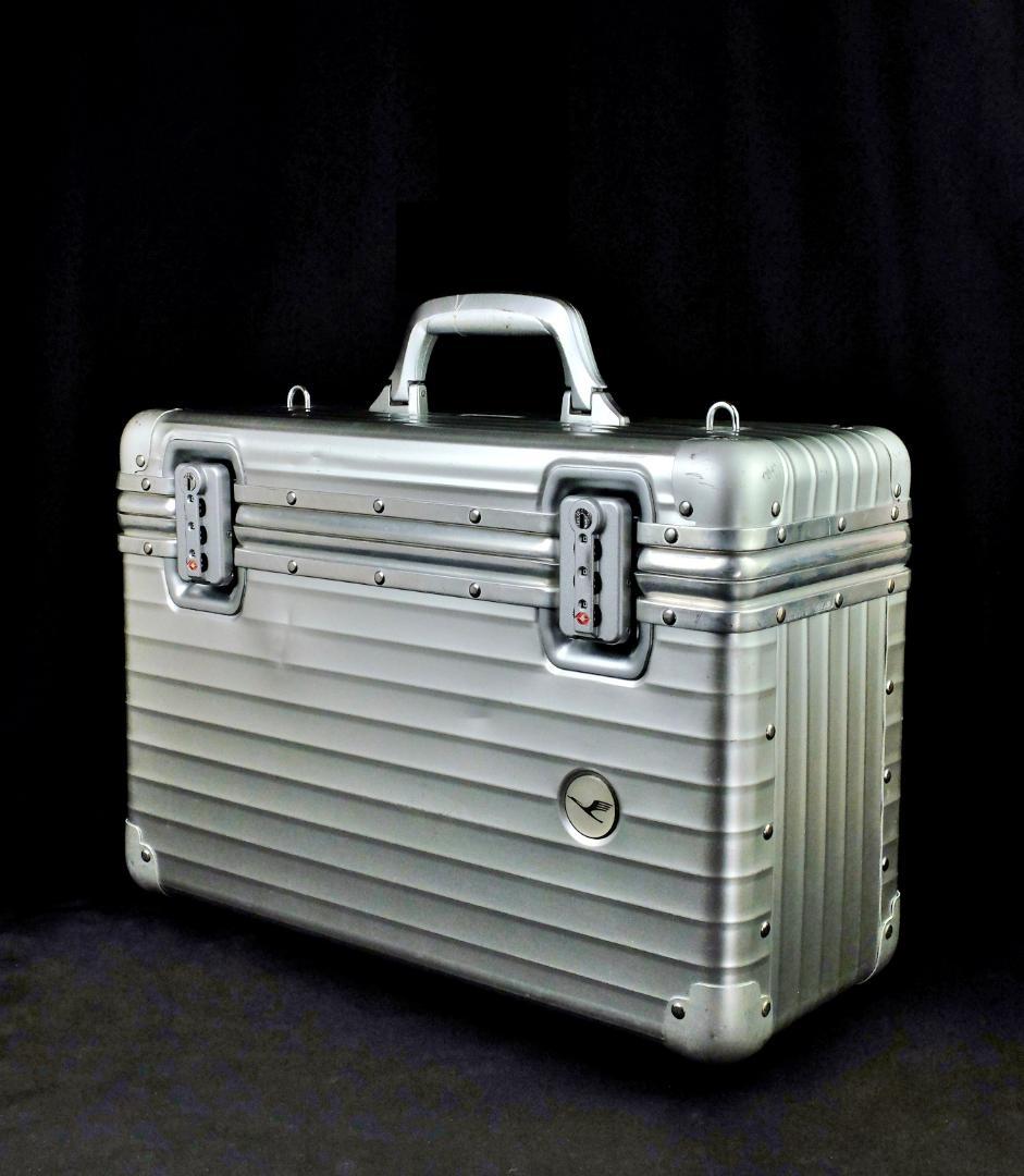 リモワ 940.31『Lufthansa』アルミTSA パイロットケース 29L