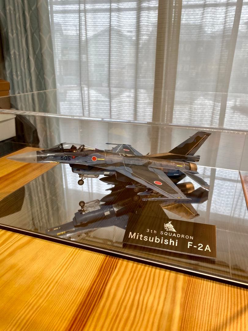 【クリアケース入り】戦闘機　プラモデル　完成品　ハセガワ　1/48 F2A